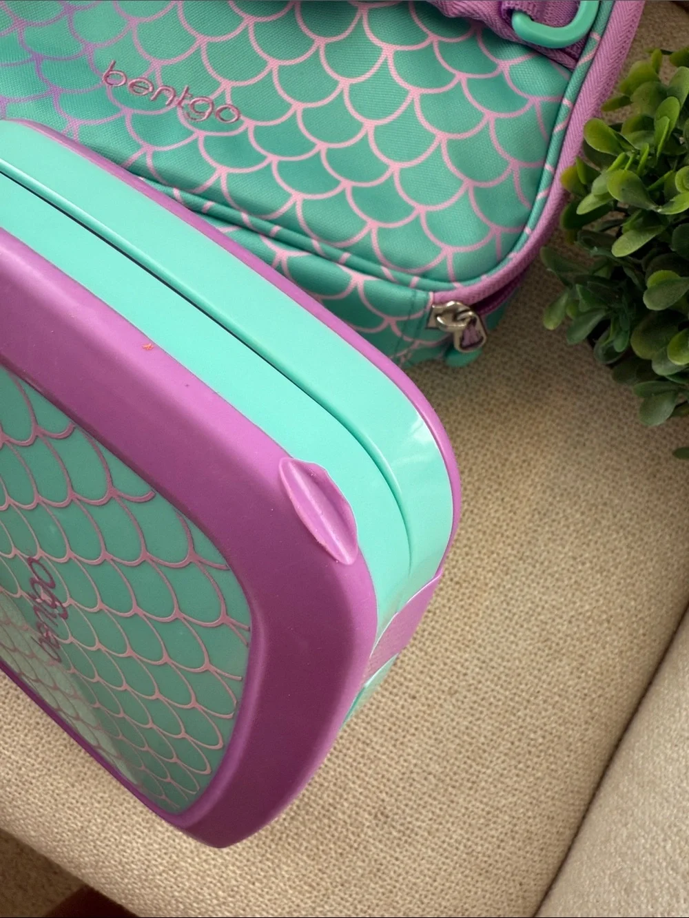 bentgo Kids Insulated Lunch Bag & Bento Box- Aqua Mermaid with Purple Trim